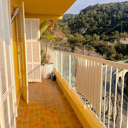 Eze Waterfront Apartment